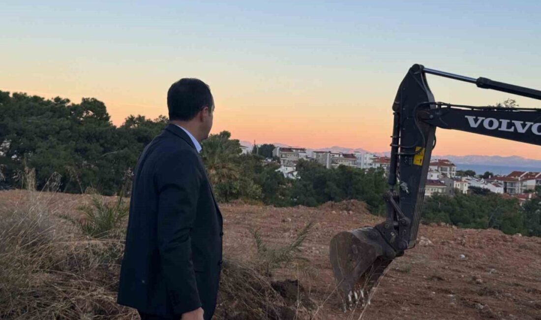 Muğla'nın Datça ilçesinde yeni hükümet konağının inşaatı başladı. Kaymakam Murat