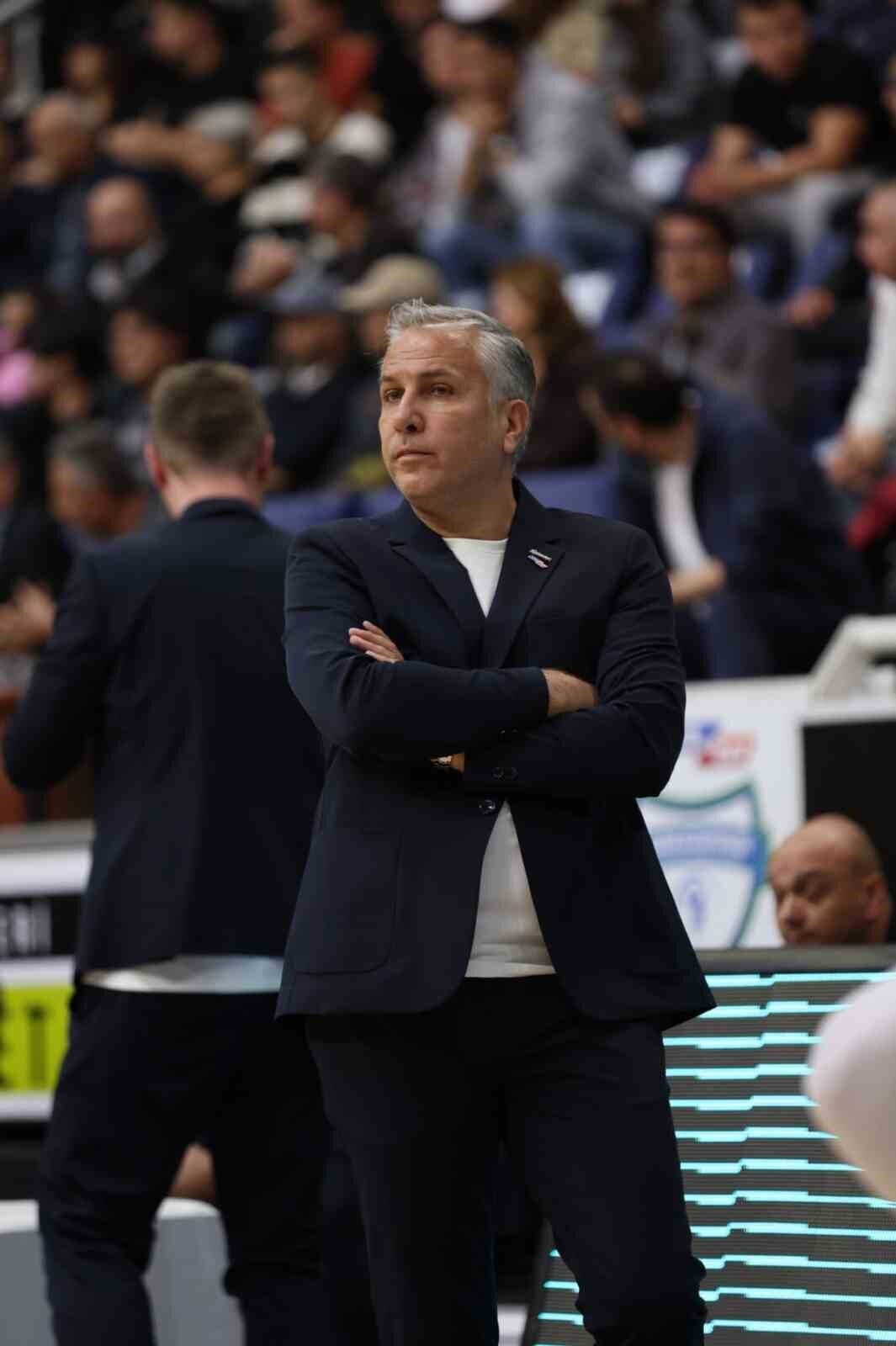 Yukatel Merkezefendi Belediyesi Basket, Türkiye Sigorta Basketbol Süper Ligi’nde Fenerbahçe