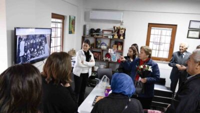 Denizli’nin Pamukkale ilçesindeki Zeytinköy Mahallesi’nde, 1971-1983 yılları arasında öğretmenlik yapan