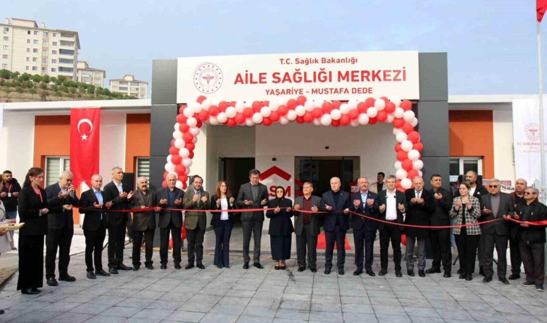 Denizli'de, Yaşariye-Mustafa Dede Aile Sağlığı Merkezi, düzenlenen bir törenle açıldı.