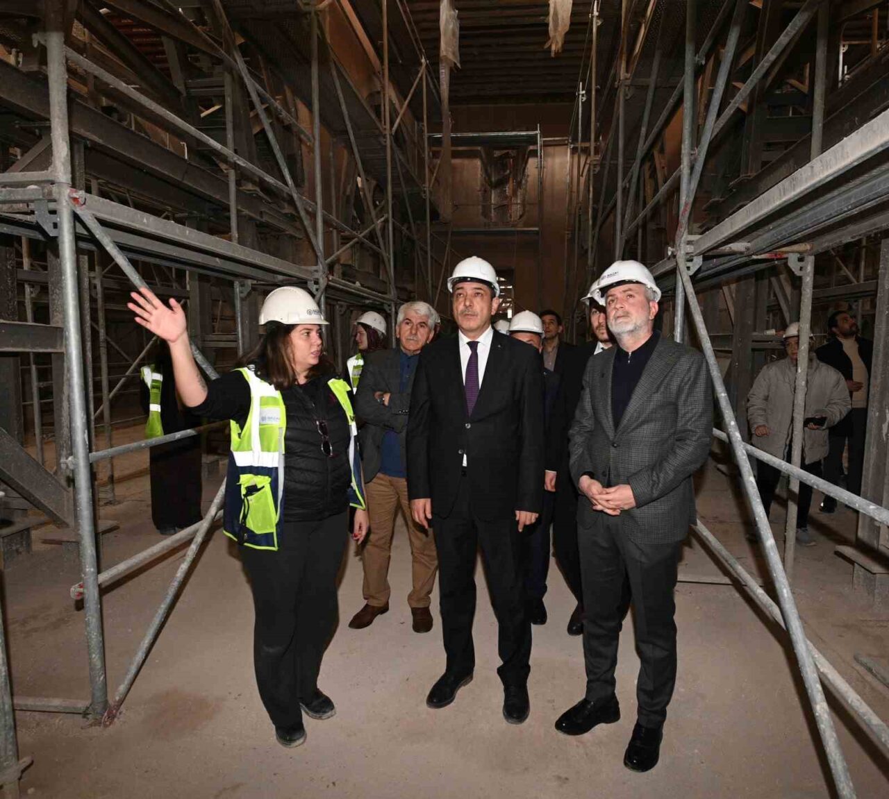 Kahramanmaraş'taki restorasyon projeleri hızla ilerliyor. Büyükşehir Belediye Başkanı Fırat Görgel,