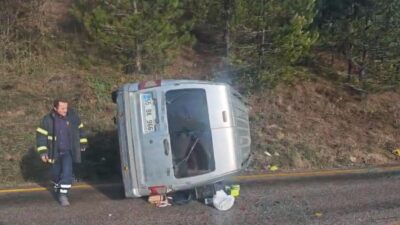 Karabük'ün Safranbolu ilçesinde Nazım Yağcı'nın kullandığı hafif ticari araç kontrolden
