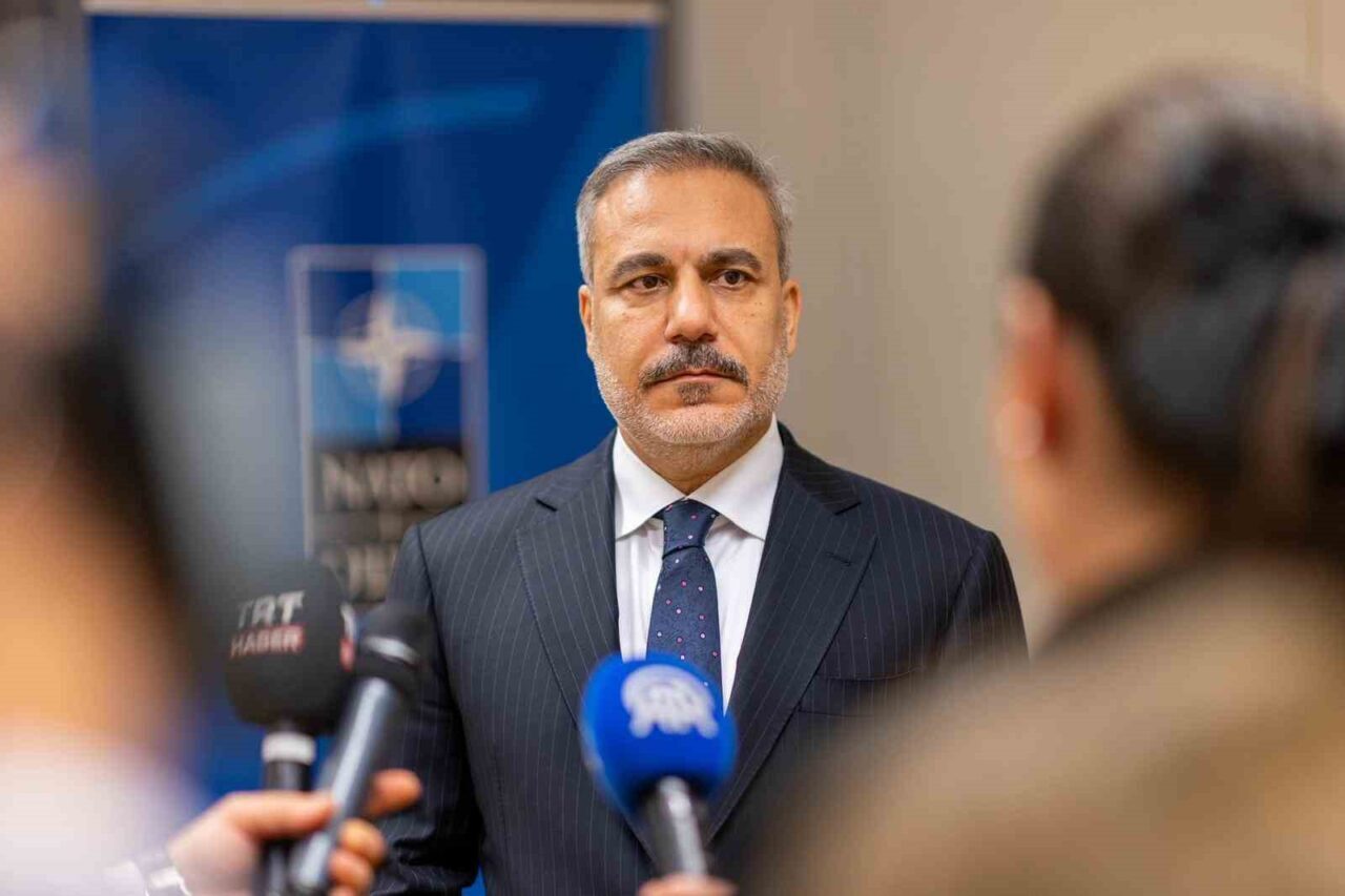 Dışişleri Bakanı Hakan Fidan, Brüksel'deki NATO toplantısında Türkiye'nin Rusya-Ukraine barış