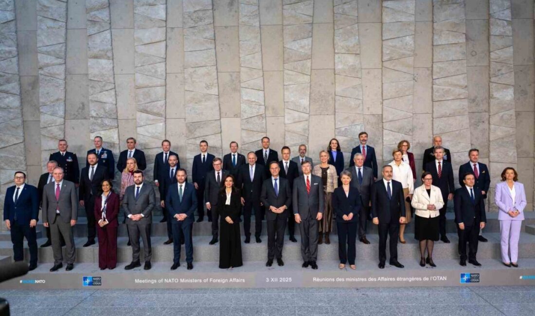 Dışişleri Bakanı Hakan Fidan, Brüksel'de düzenlenen NATO Dışişleri Bakanları Toplantısı'na