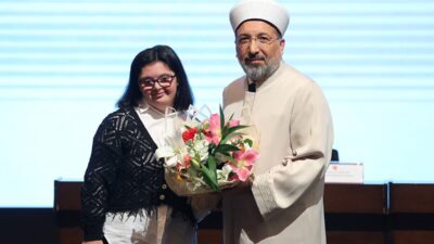 Diyanet İşleri Başkanı Safi Arpaguş, Ankara'da "Peygamberimiz ve Engelliler" panelinde,