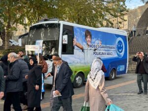 Diyarbakır İl Sağlık Müdürü Uzm. Dr. Emre Asiltürk, Mobil Sigara