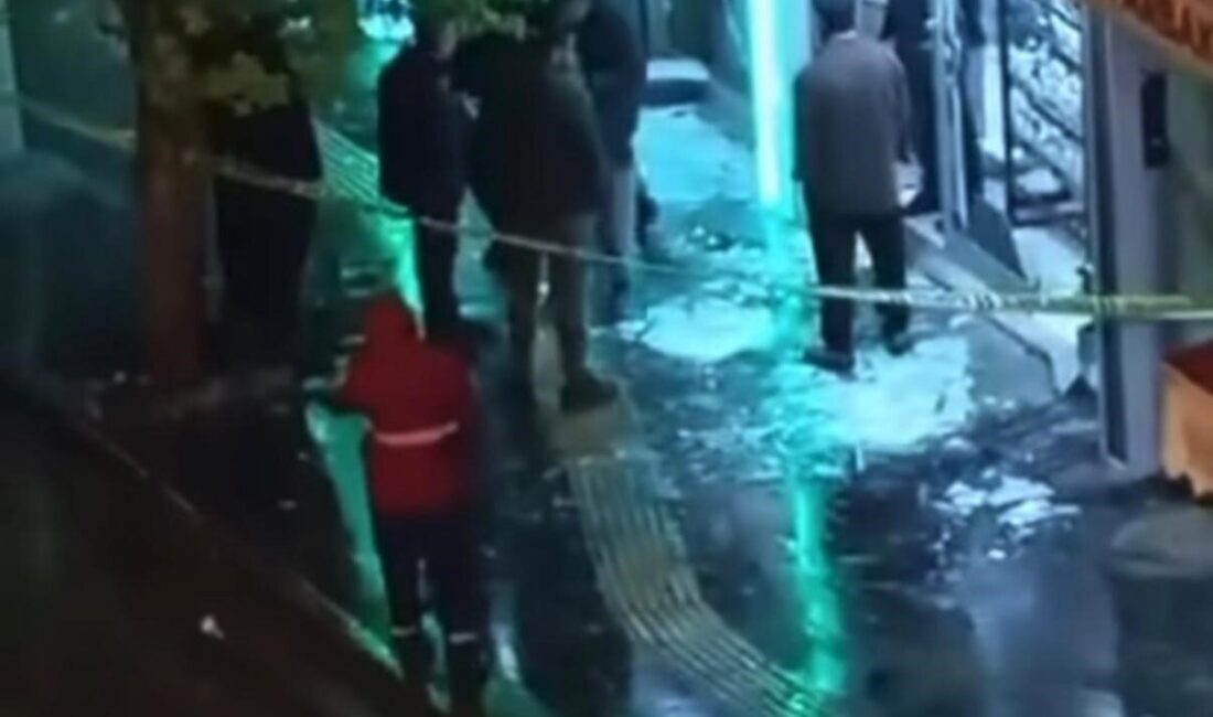 Diyarbakır’da Tekel Bayisine El Bombası Saldırısı: Maddi Hasar Meydana Geldi Diyarbakır'ın Bağlar ilçesinde bir tekel bayisine dün akşam saatlerinde el