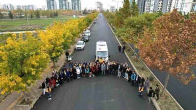 Diyarbakır İl Sağlık Müdürlüğü, Acil Sağlık Haftası'nda ambulansların trafik sıkışıklığı