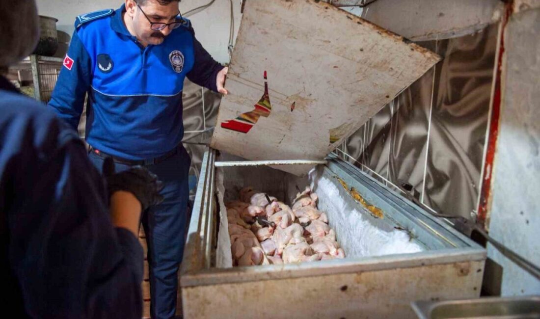 Adana'nın Seyhan ilçesinde yapılan zabıta denetiminde, hijyen kurallarına uymayan bir