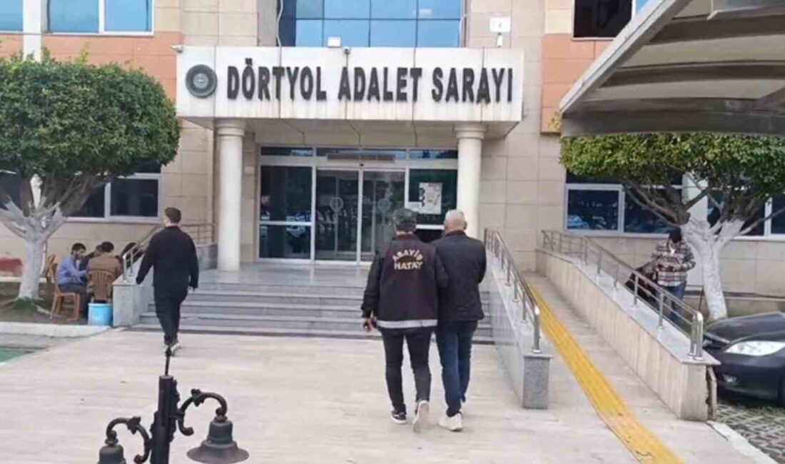 Dörtyol’da Aranan Dört Şahıs Yakalandı, Tutuklandı Hatay’ın Dörtyol ilçesinde, haklarında arama kararı bulunan 4 kişi yakalandı.
