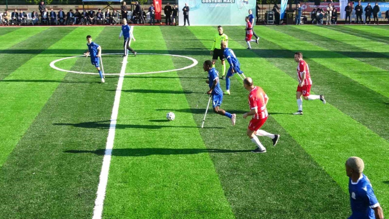 Pendik Belediyesi ve İstanbul Anadolu Adalet Sarayı, 3 Aralık Dünya