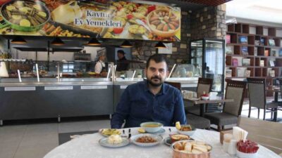 Kayseri Büyükşehir Belediyesi'nin Ev Yemekleri Lokantası, günlük 25 çeşit yemek