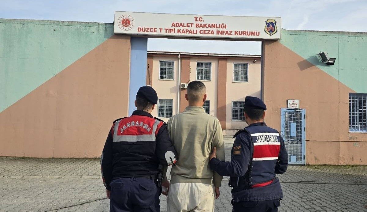 Düzce'de polis ve jandarma ekipleri, suçların önlenmesi amacıyla 1-7 Aralık