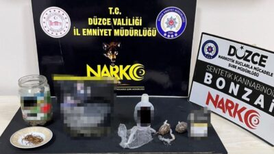 Düzce'de narkotik ekiplerinin gerçekleştirdiği operasyonda 35 gram sentetik kannabinoid ele