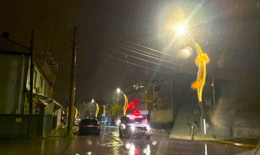 Kocaeli’de Cezaevinden Çıkan Şahıs Büfede Taşkınlık Yapınca Vuruldu, Hastaneye Kaldırıldı