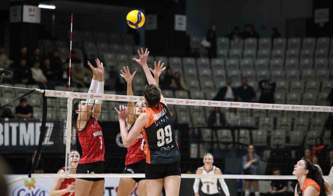 Eczacıbaşı Dynavit, Vodafone Sultanlar Ligi’nde Beşiktaş’ı Zorlu Maçta 3-2 Yenerek Öne Geçti Eczacıbaşı Dynavit, Vodafone Sultanlar Ligi'nde Beşiktaş'ı deplasmanda 3-2 yenerek önemli