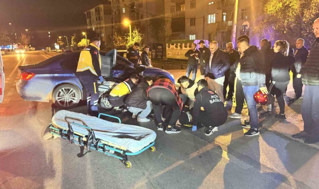 Edirne'nin Kocasinan Mahallesi'nde A.U'nun kullandığı otomobil ile C.K'nın kullandığı motosiklet