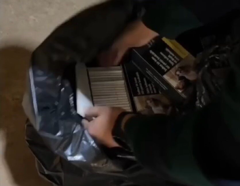 Aydın’ın Efeler ilçesinde gerçekleştirilen operasyonda B.A. (28) ve H.C. (62)