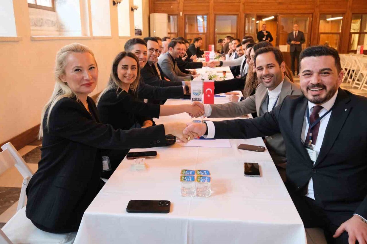 Ege Genç İş İnsanları Derneği (EGİAD) ve EGİFED'in düzenlediği EGİAD