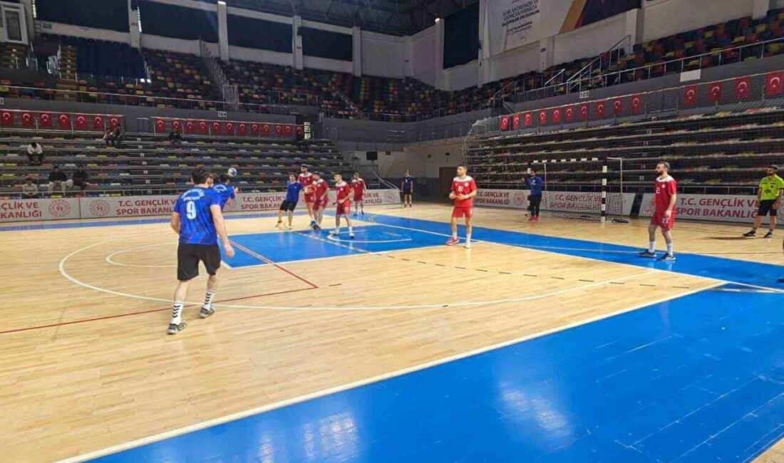Elazığ Gençlik Spor Kulübü, Şanlıurfa’da 43-23’lük galibiyetle 3. maçını da kazanarak zirveye tırmanmayı sürdürdü Elazığ Gençlik Spor Kulübü, 7 Aralık 2025 tarihinde Şanlıurfa temsilcisini