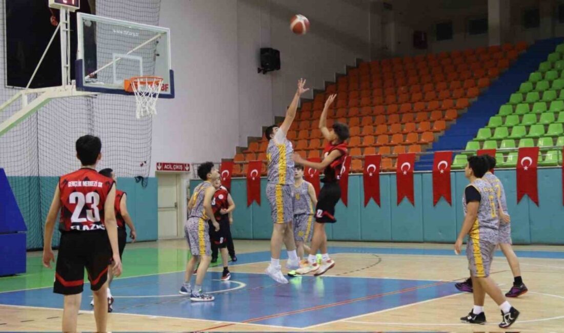 Elazığ’da U18 Erkekler Basketbol Müsabakaları Büyük Bir Heyecanla Tamamlandı Elazığ’da düzenlenen U18 Erkekler Basketbol Müsabakaları, 24-28 Kasım tarihleri arasında