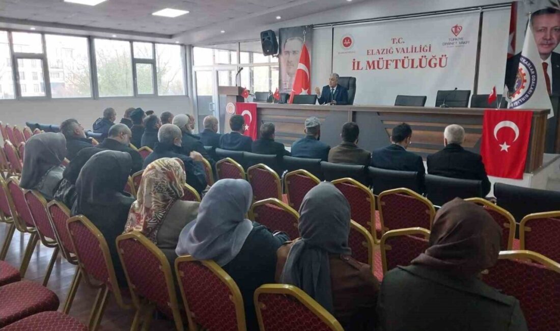 Elazığ’da İl Vaizler Toplantısı, Müftü Yusuf Bingöl’ün başkanlığında Yapıldı Elazığ İl Müftülüğü, İl Müftüsü Yusuf Bingöl başkanlığında vaizler toplantısı