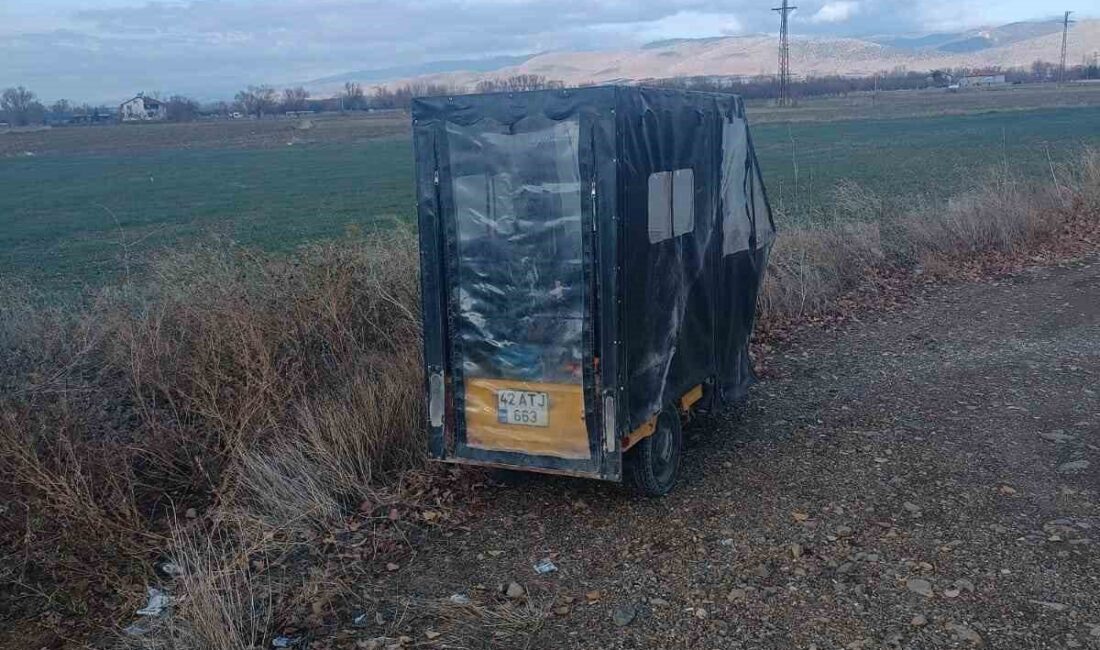 Isparta’da Elektrikli Motosikletin Devrilmesi Sonucu İki Kişi Hafif Yaralandı Isparta'nın Şarkikaraağaç ilçesinde, Ayşegül G.'nin kullandığı elektrikli motosiklet devrildi. Kazada