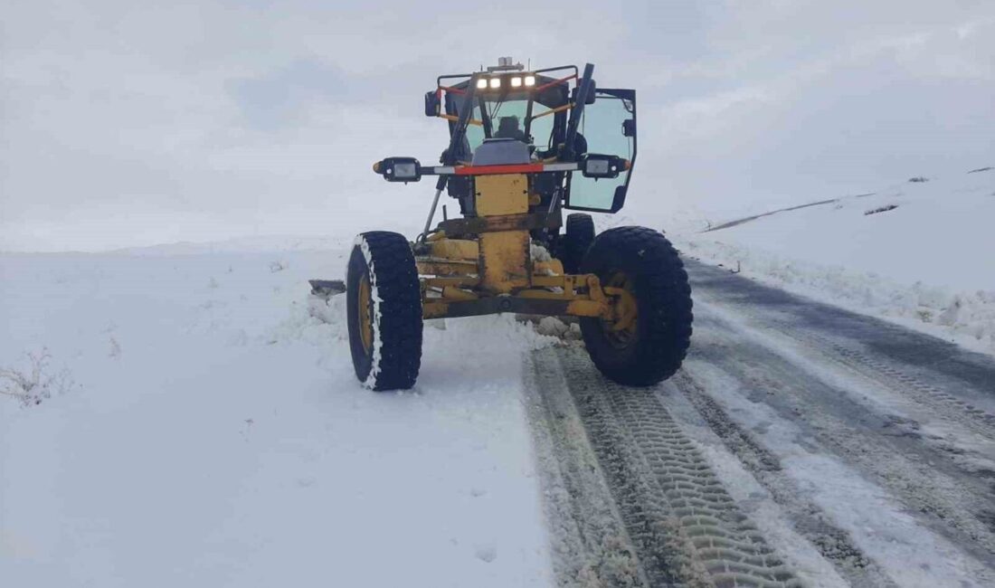 Ağrı’nın Eleşkirt İlçesinde Yoğun Kar ve Tipi Sonrası Kapalı Köy Yolları Yeniden Ulaşıma Açıldı Ağrı'nın Eleşkirt ilçesinde etkili kar ve tipi nedeniyle kapanan 10