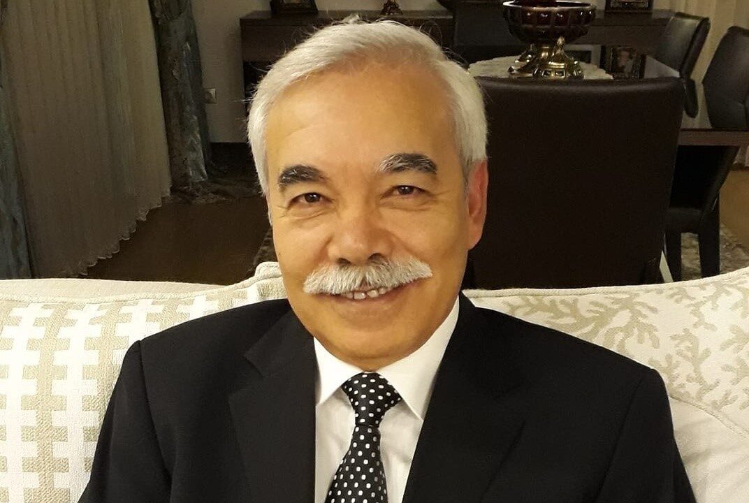 Aydın Devlet Hastanesi'nden emekli Genel Cerrahi Uzmanı Dr. Mehmet Gümüş,