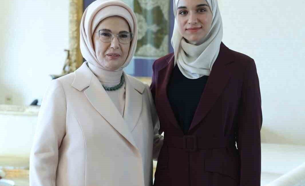 Emine Erdoğan, Suriye Cumhurbaşkanı Ahmed Şara'nın eşi Latife El Durubi