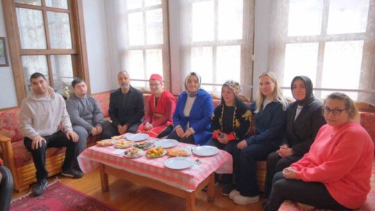 İnegöl Belediyesi Engelsiz Yaşam Merkezi, Tutum, Yatırım ve Türk Malları