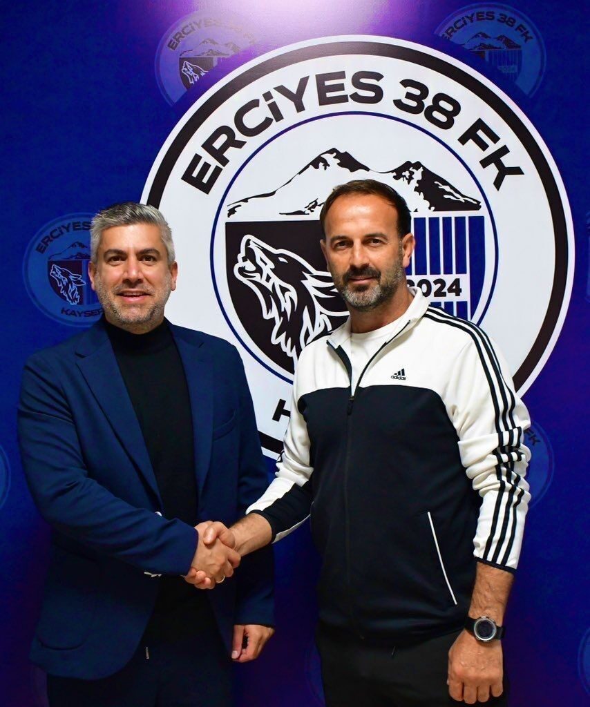 Erciyes 38 Futbol Kulübü, Teknik Direktörlük görevine Adem Çak’ı getirdi.
