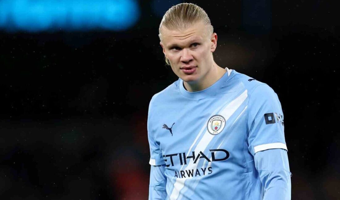 Erling Haaland, Manchester City'nin Fulham'ı 5-4 yendiği maçta attığı golle