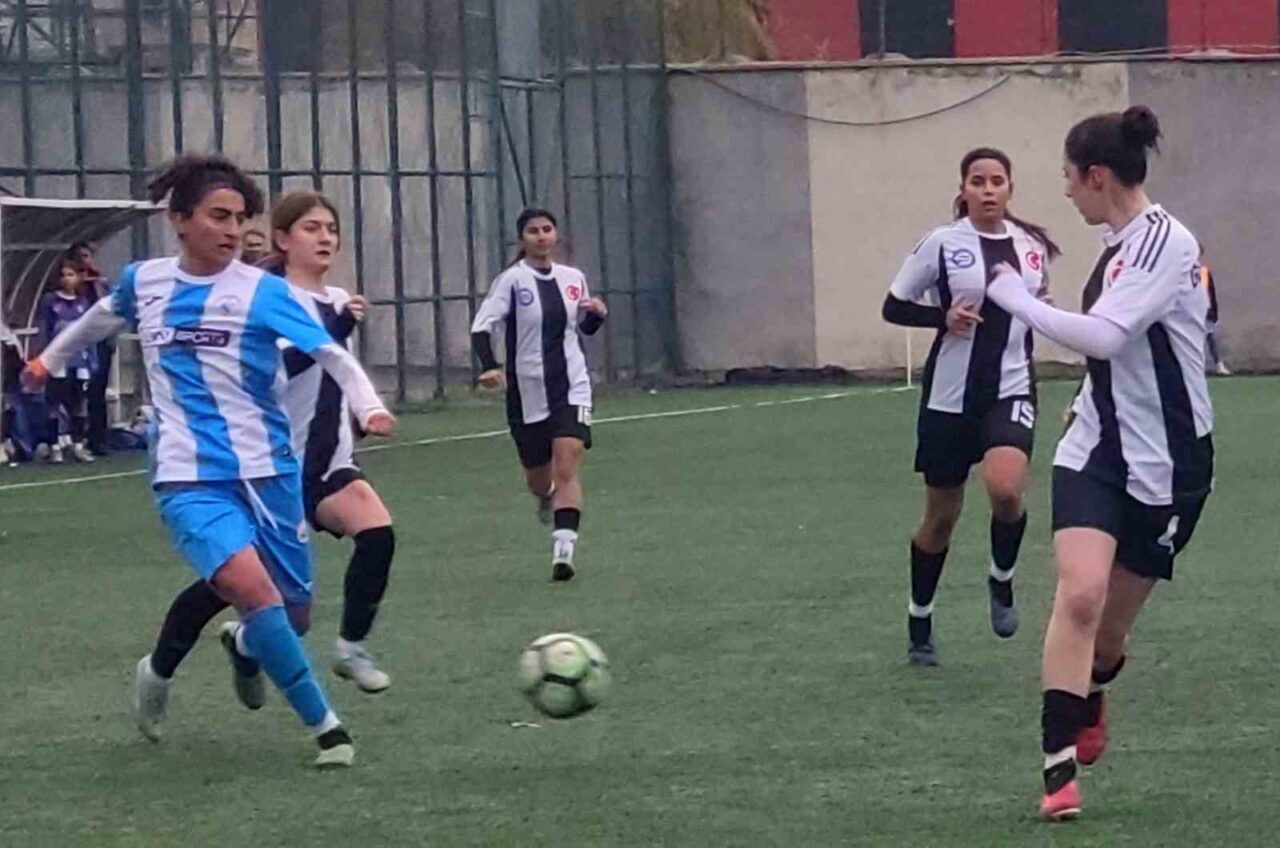 Vangücü SK, Erzincan Gençler Gücüspor’u 8-0 ile Geçerek Farklı Bir Galibiyet Aldı