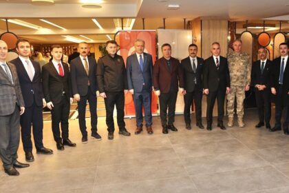 Vali Aydoğdu, İdare Mahkemesi Başkanı İlker Dolgun İçin Veda Programı Düzenledi