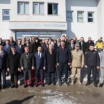 Erzincan Valisi Hamza Aydoğdu, Kadın Kapalı Ceza İnfaz Kurumu’ndaki el emeği sergisini ziyaret etti.