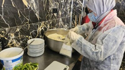 Erzurum'da gıda üretim işletmelerine yönelik denetimler kesintisiz devam ediyor. 28