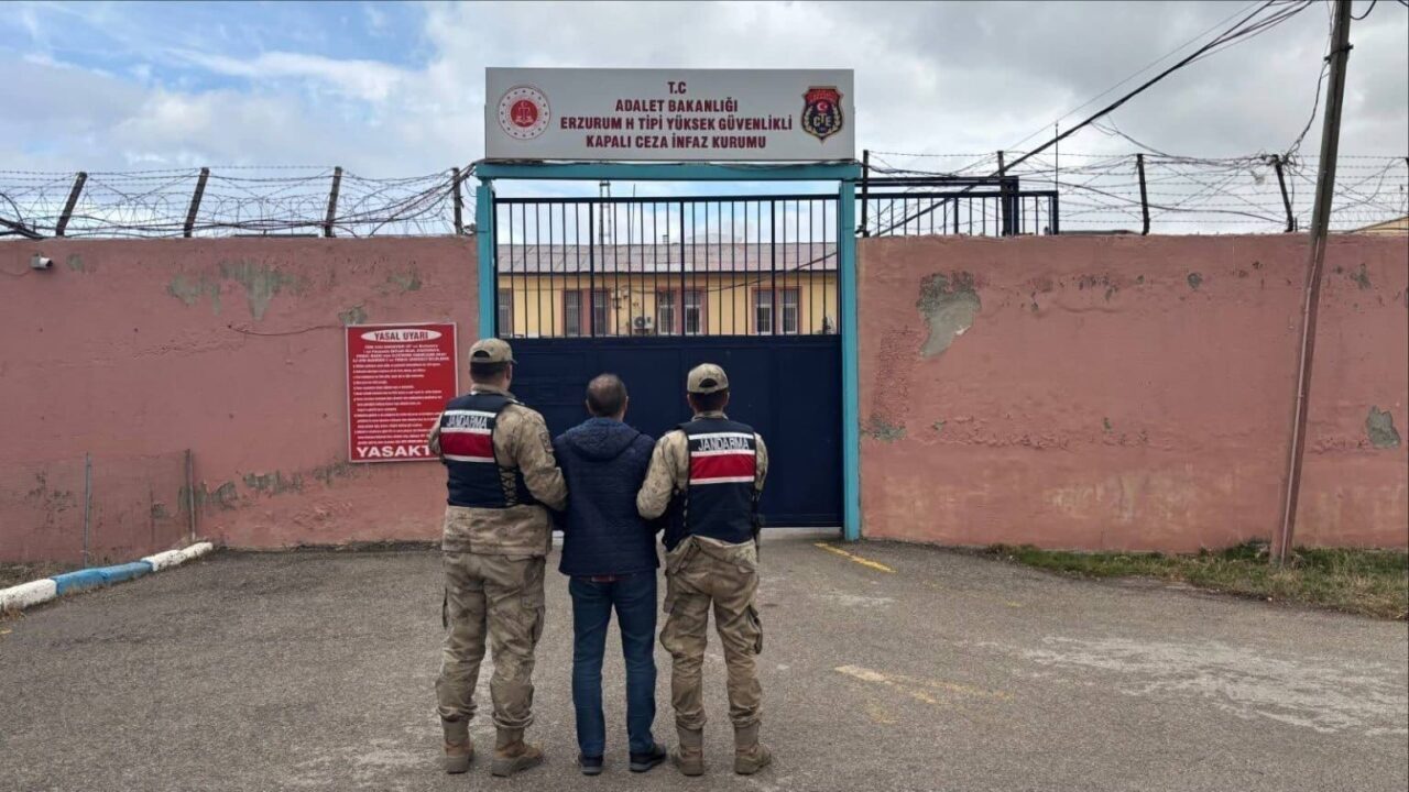 Erzurum’da FETÖ/PDY Üyesi İki Şahıs Jandarma Operasyonuyla Yakalandı