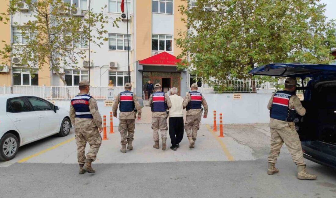 Hatay’da 77 Yaşındaki Adam, Eşini Öldürüp Banyoya Açtığı Çukura Gömerek Tutuklandı Hatay'ın Erzin ilçesinde 77 yaşındaki B.S., 61 yaşındaki eşi Meliha