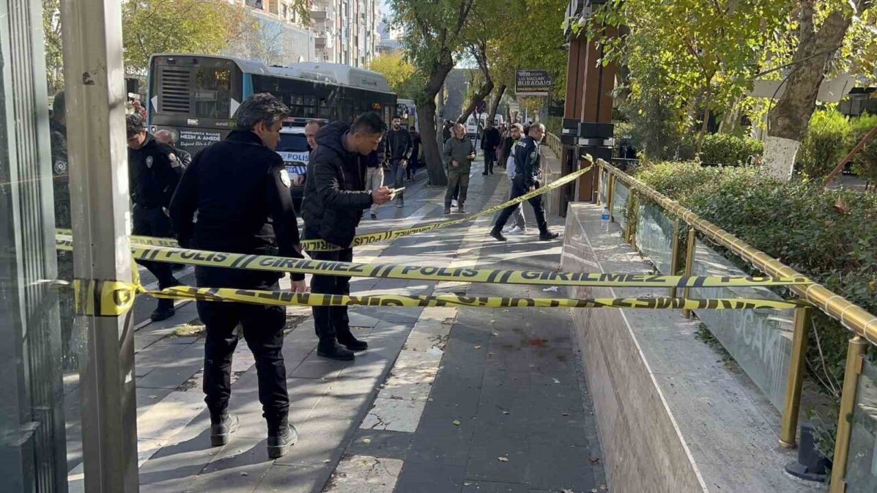 Diyarbakır'ın Yenişehir ilçesinde, bir adam eşini rahatsız eden şahsa tuzak