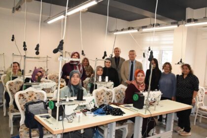 MEB Yetkilileri Eskişehir’de ‘Hayat Boyu Öğrenme’ Uygulamalarını İnceledi