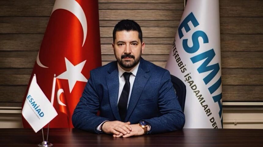 ESMİAD Başkanı Sinlenmez, yeni yıl için umut dolu mesajında iş insanlarına teşekkür etti.