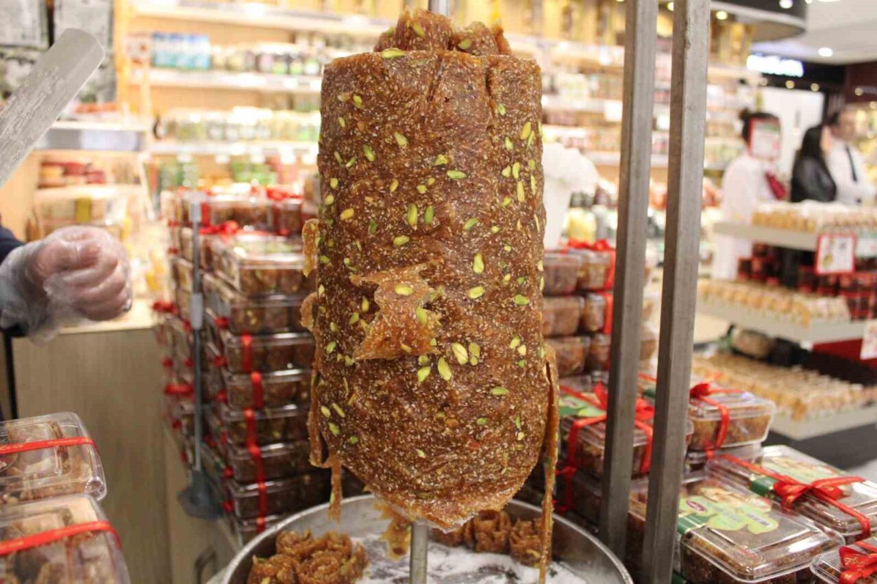 Et değil, tatlı döner