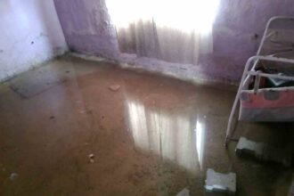 Terme’de Su Baskınına Uğrayan Aile Geçici Olarak Cami Lojmanına Yerleştirildi