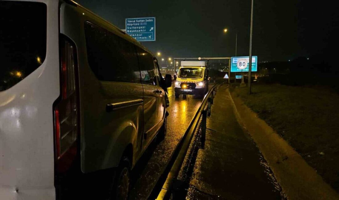 Eyüpsultan’da etkili sağanak nedeniyle 7 aracın karıştığı zincirleme kazada 2