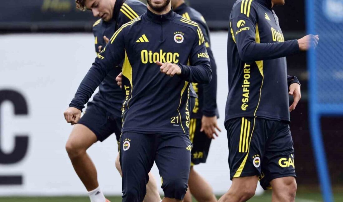 Fenerbahçe, Konyaspor ile 16. hafta maçı için çalışmalara başladı Fenerbahçe, 15 Aralık Pazartesi günü Konyaspor ile yapacağı Süper Lig