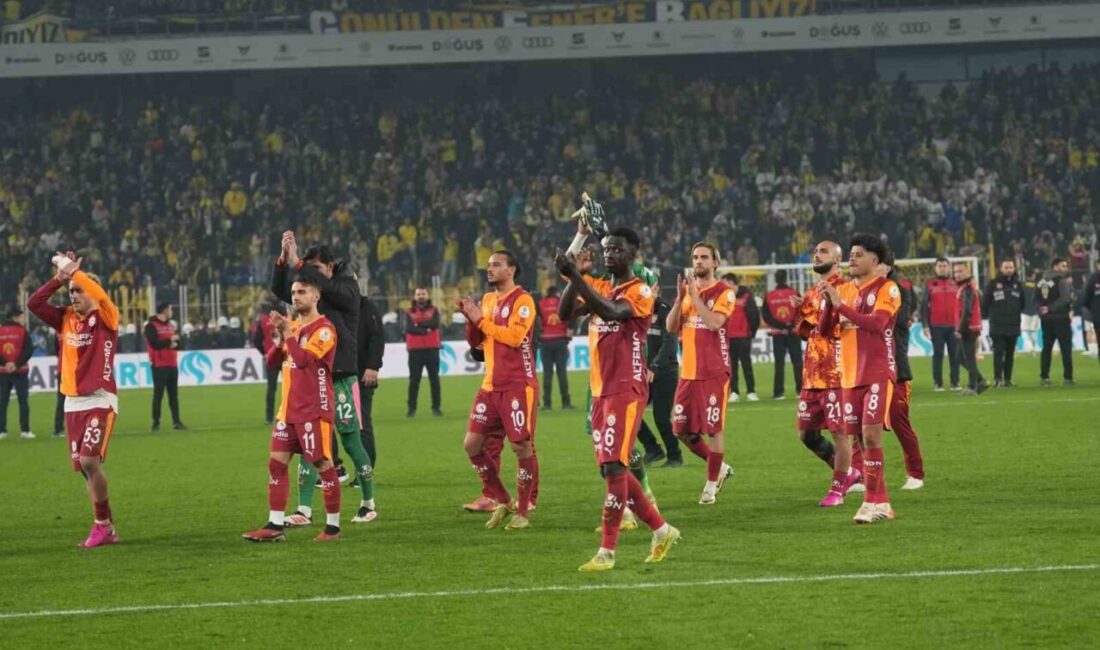 Galatasaray, Fenerbahçe ile oynadığı son 10 derbide üstünlüğünü korudu Galatasaray, Fenerbahçe ile Kadıköy'deki son 10 derbide yalnızca 1 kez