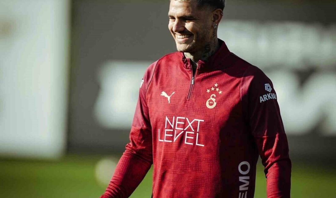 Galatasaray, Samsunspor maçı öncesi antrenmanlarını sürdürdü. Teknik Direktör Okan Buruk