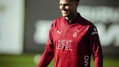 Galatasaray, Samsunspor maçı öncesi antrenmanlarını sürdürdü. Teknik Direktör Okan Buruk