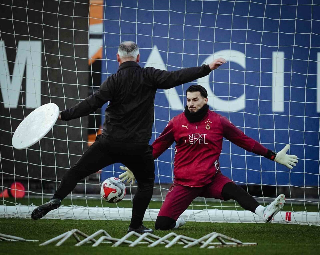 Galatasaray, Trendyol Süper Lig'in 15. haftasında Samsunspor ile oynayacağı maç